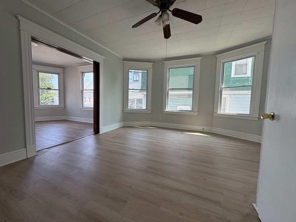 1st image of 143 Hill St #2B