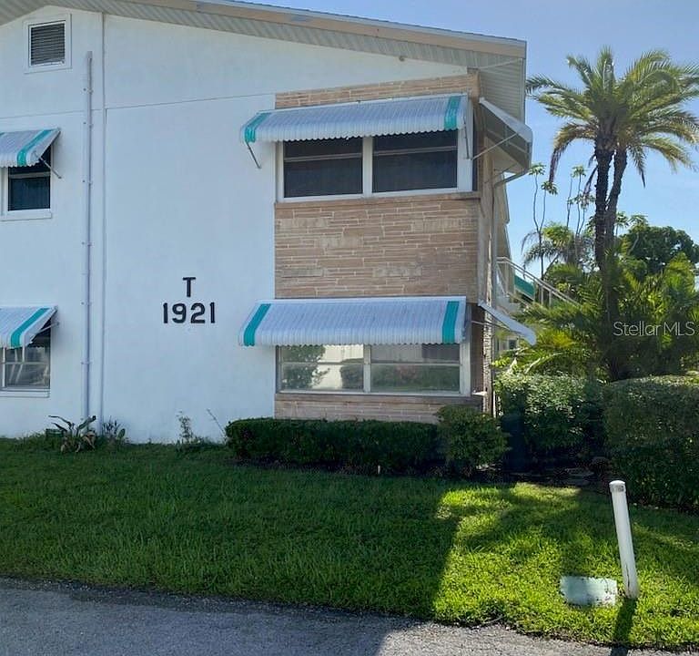 1st image of 1921 58th Ave N APT 14