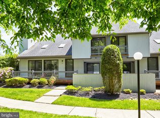 22 Peachtree Ct, Monmouth Junction, NJ 08852