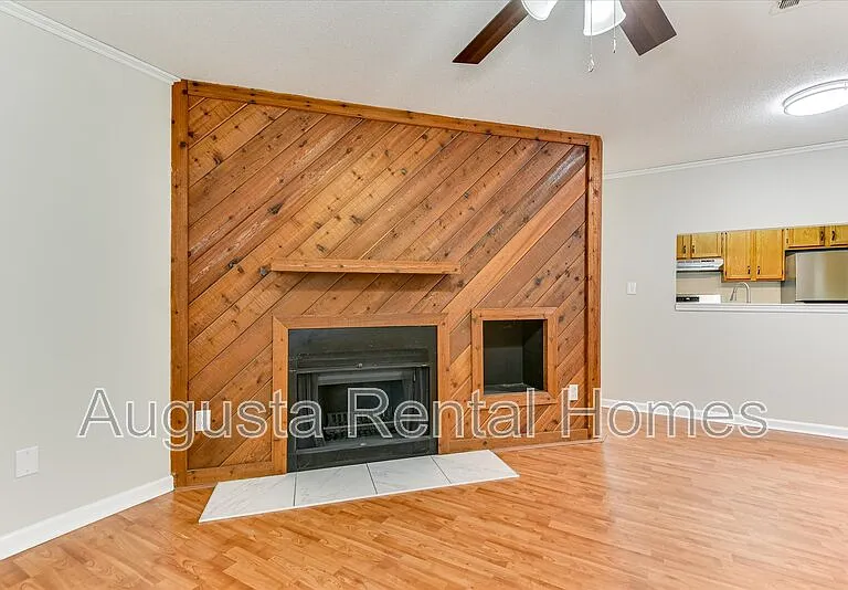 208 W Buena Vista Ave #1 — Photo 7
