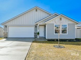 3741 E Shadow Ridge Dr, Nampa, ID 83686