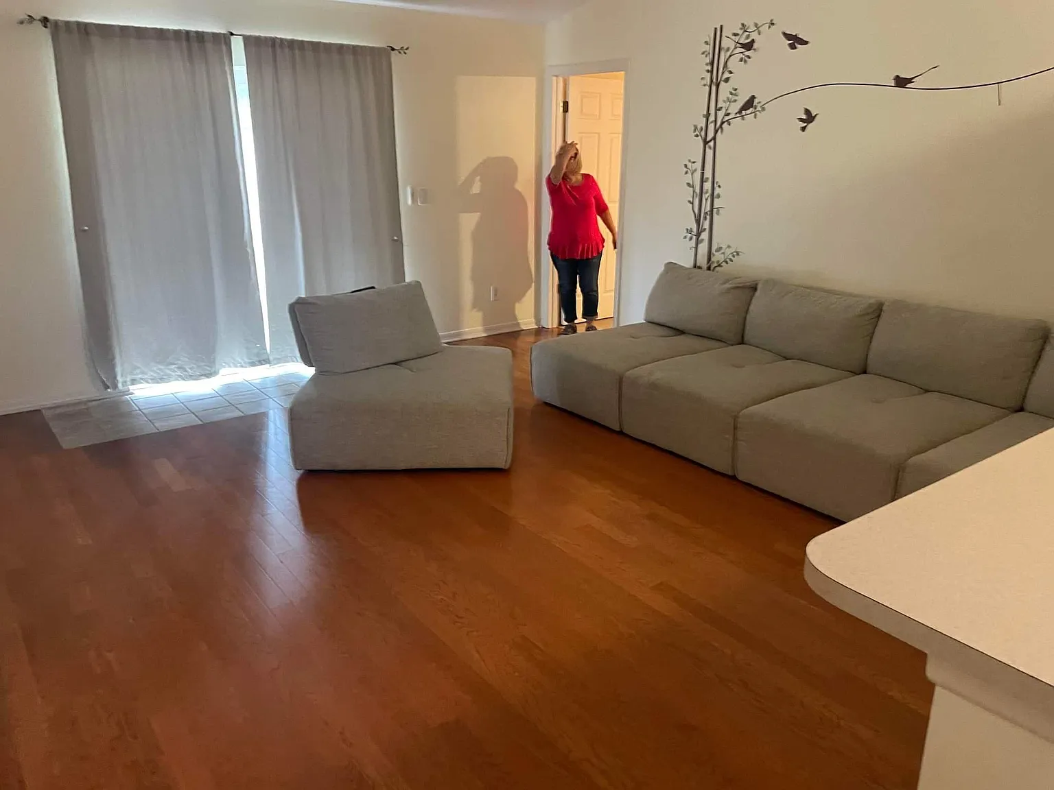 3 bed, 1288 sqft, $1,950 — Photo 2