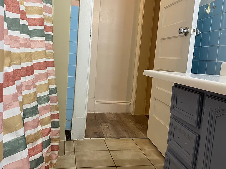 361 Manning Blvd #2 — Photo 15
