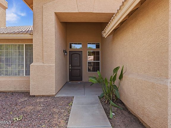 4th image of 4201 E ENCINAS Avenue
