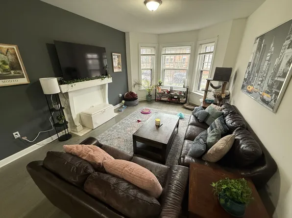 2813 E. Belleview Pl., 2813 E Belleview Pl APT 2, Milwaukee, WI 53211