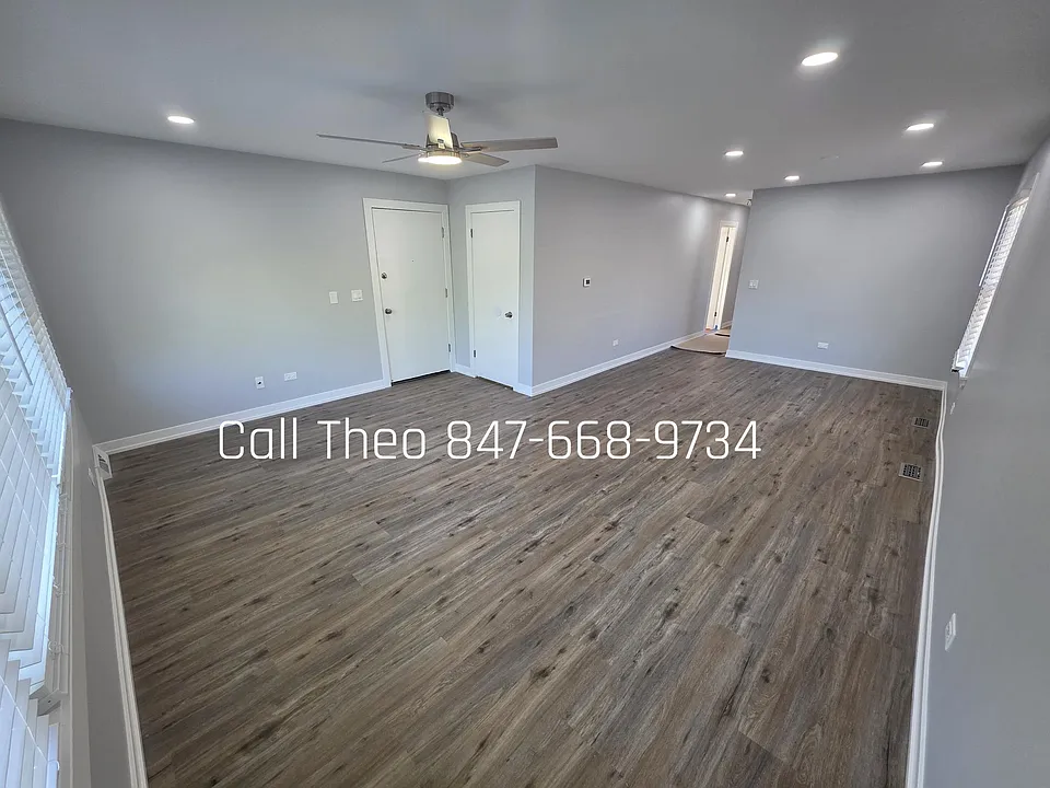 830 E Capri Dr #3