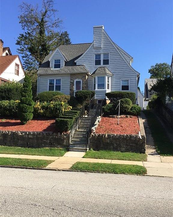 1st image of 158 Devoe Ave