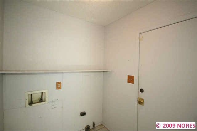 1st image of 18401 Woodcrest Ln