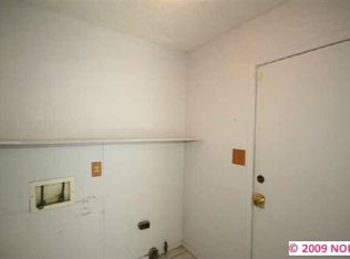 18401 Woodcrest Ln, Catoosa, OK 74015