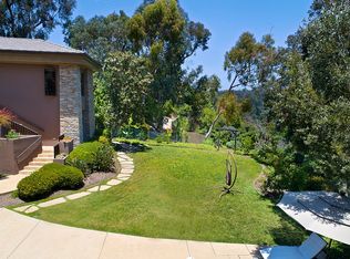 7773 Starlight Dr, La Jolla, CA 92037