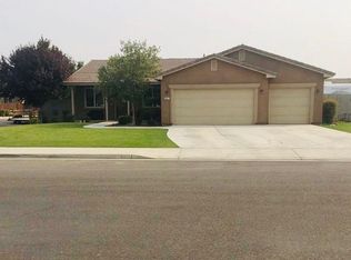9901 Swansboro Way, Bakersfield, CA 93314