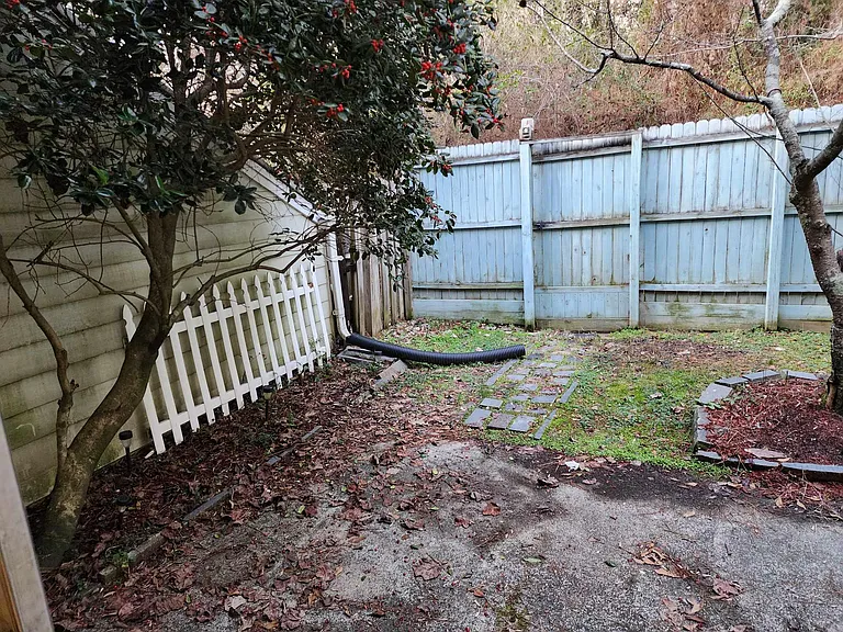1955 Indian Trail Lilburn Rd #404 — Photo 16