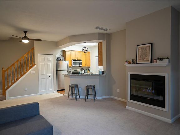 4th image of 5767 Volta Dr #37
