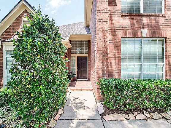 2nd image of 23222 Willow Pond Pl