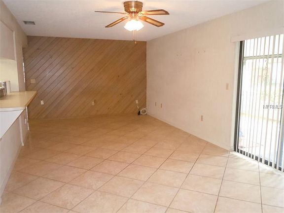 3rd image of 6242 Christina Groves Cir W
