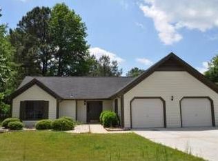 2256 Meadow Valley Cir, Lawrenceville, GA 30044