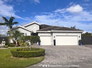 19950 SW 132nd Ct, Miami, FL 33177