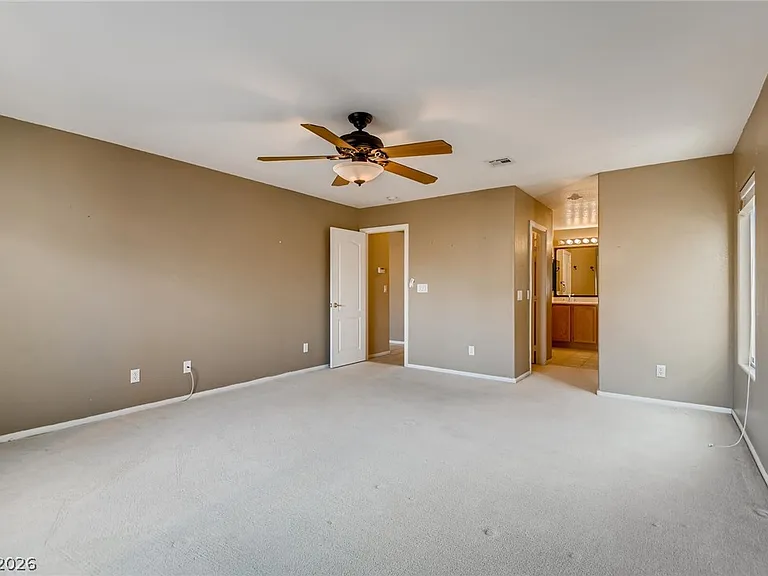 1048 Royal Skyline St — Photo 26