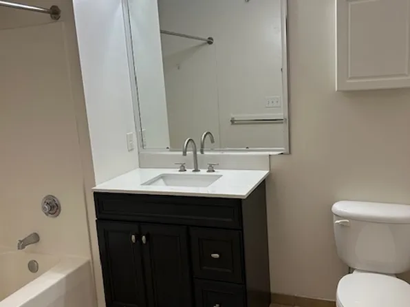 201 15th St NW #F, Charlottesville, VA 22903