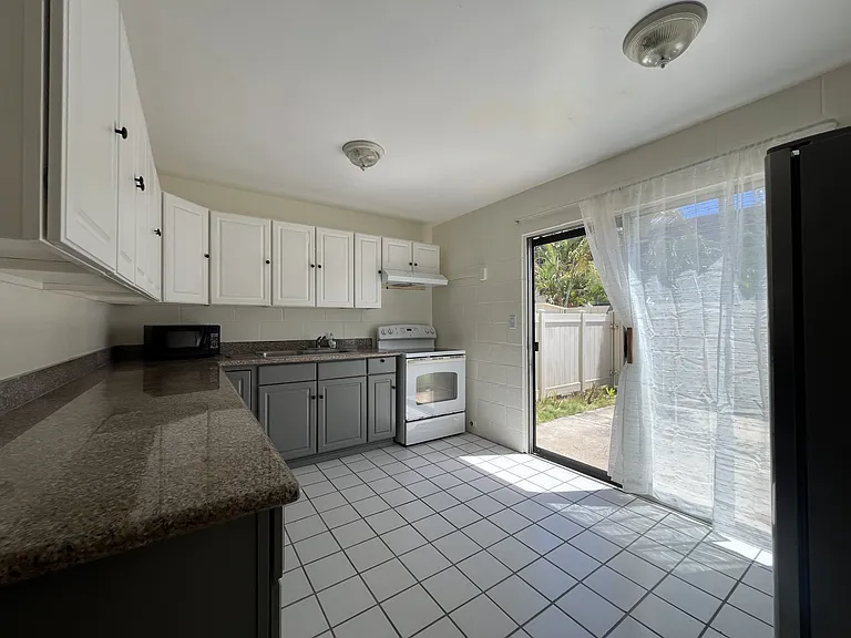 4280 Salt Lake Blvd #H11H11 — Photo 5