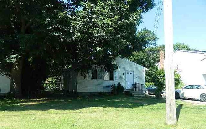 1st image of 18 S 26th St