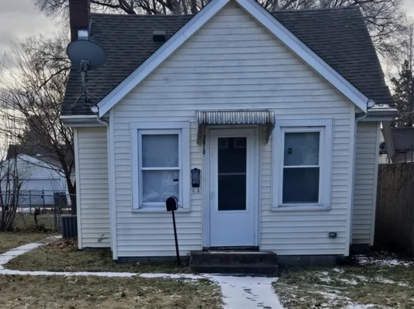 3610 19th Ave, Moline, IL 61265