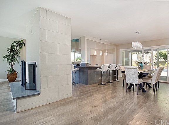 4th image of 3649 Monterosa Dr