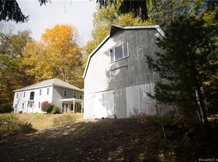 14 Rock Landing Ln, East Hampton, CT 06424