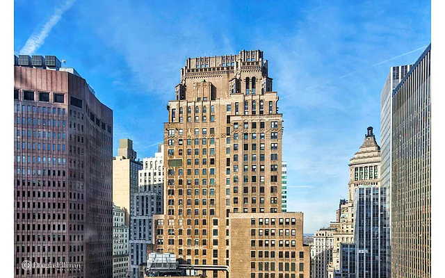 Sold by Douglas Elliman | media 16