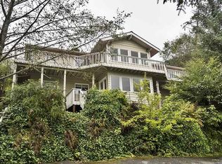 401 Charteris St, Sitka, AK 99835