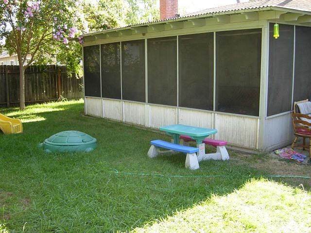 Screened Patio