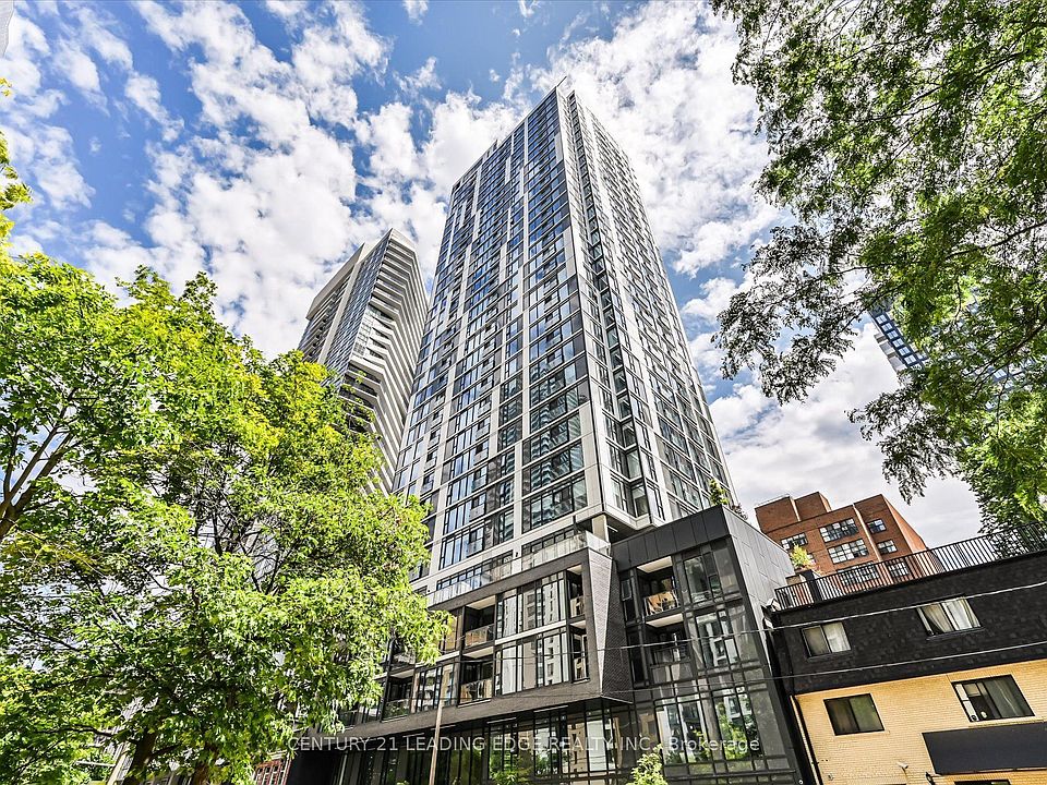 1st image of 65 Mutual St #2703