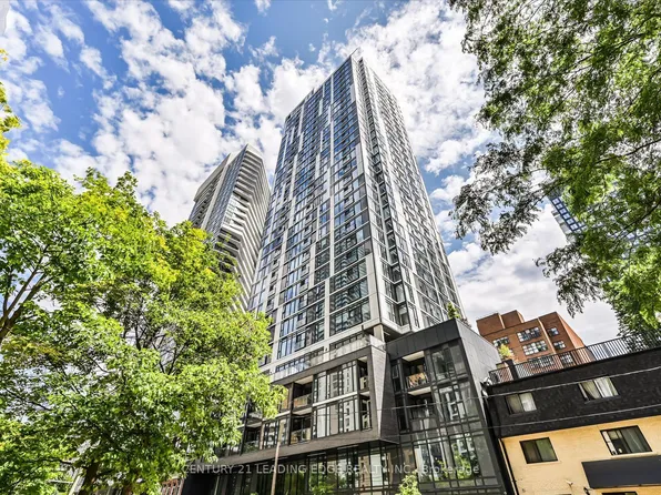 65 Mutual St #2703, Toronto, ON M5B 2A9