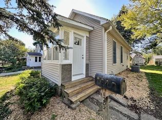 1207 Lukirk St, Iowa City, IA 52240 | MLS #202506294 | Zillow