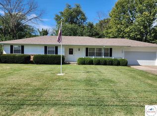 103 S Cherokee Ave, Clinton, MO 64735