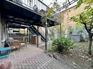 24-29 43rd St #1A, Astoria, NY 11103