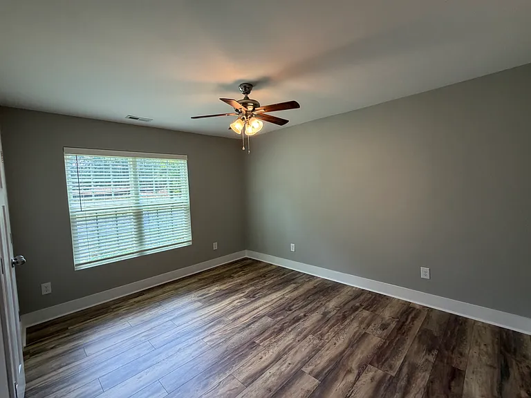 2nd bedroom facing yard
