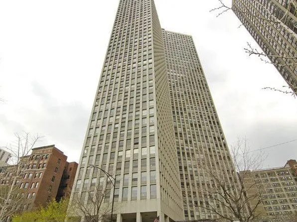 2626 N Lakeview Ave APT 2003, Chicago, IL 60614