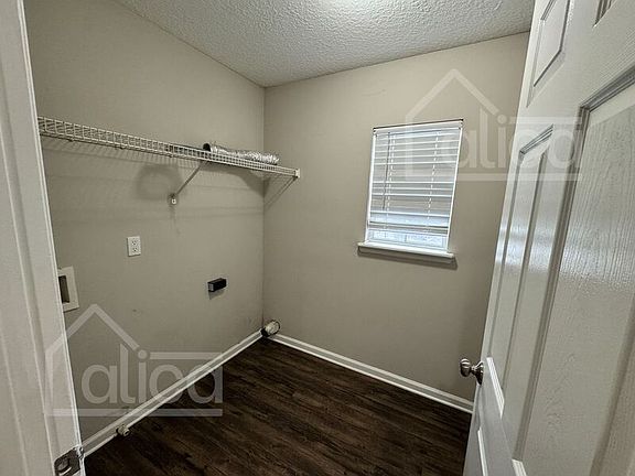 3rd image of 11550 Pleasant Creek Dr