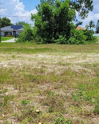 5th image of 2504 NW 24th Ter