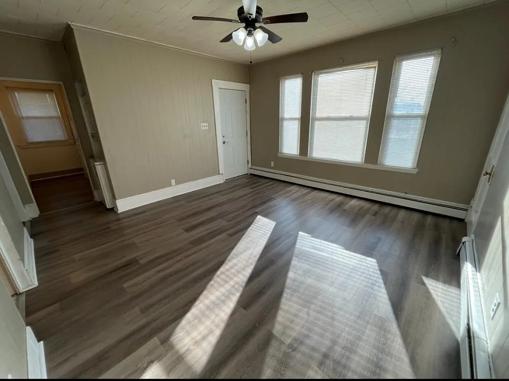 62 Jefferson St 3R — Photo 3