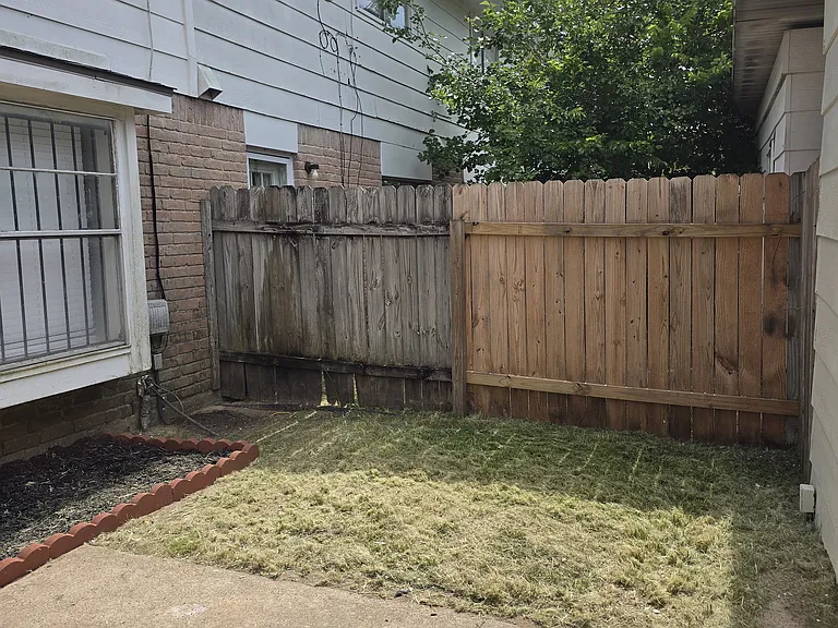 7167 Chasewood Dr — Photo 22