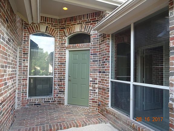 2nd image of 5405 Hidden Creek Ln