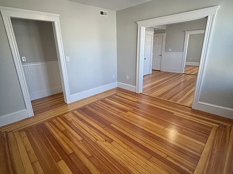 39 Prince St #3 — Photo 6
