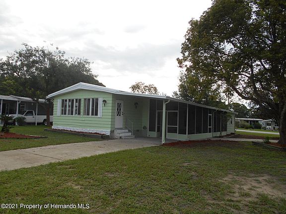 2nd image of 7504 Country Club Dr