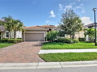 2134 Clementine St, Naples, FL 34120