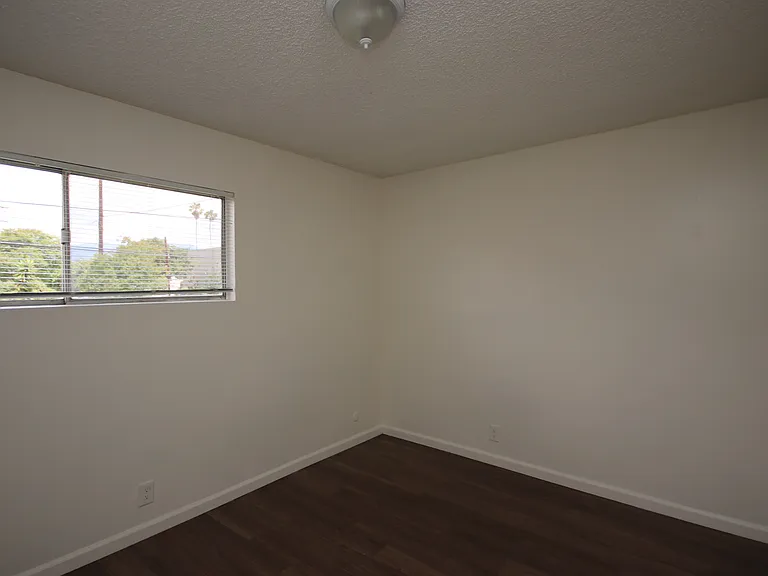 1005 S Marguerita Ave #A — Photo 9