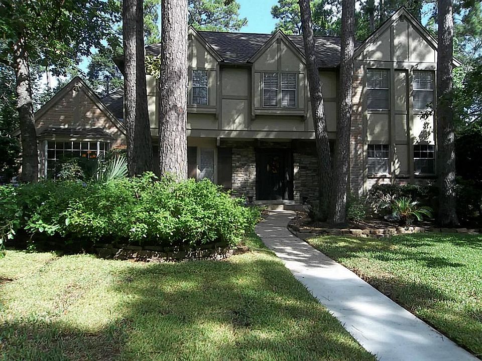1st image of 3611 Village Oaks Dr