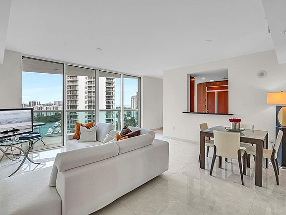 4th image of 19400 Turnberry Way #1832