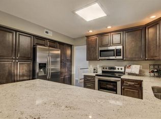 1002 N Sunview Cir, Mesa, AZ 85205
